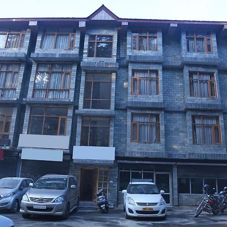 Oyo 19322 Hotel Snow Flake Manāli Eksteriør bilde